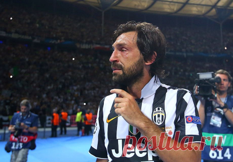 "Барселона" завоевала кубок Лиги чемпионов - Чемпионат