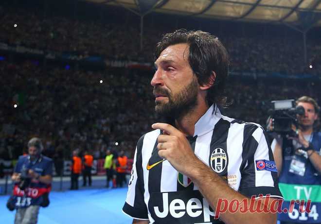 "Барселона" завоевала кубок Лиги чемпионов - Чемпионат