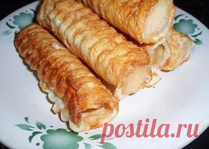 Вафельные трубочки с крабовыми палочками