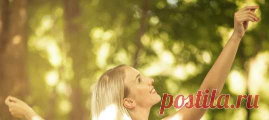 Не любить себя — значит относиться к себе и другим слишком критично, искать во всем подвох, считать себя недостойным чего-то хорошего. Это мешает строить отношения, добиваться успеха, а главное — жить в гармонии с самим собой. Как полюбить себя? #саморазвитие #самосовершенствование #познаниесебя #самопознание