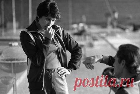 Советская гимнастка подала апелляцию на пожизненное отстранение в Канаде. Двукратная олимпийская чемпионка Эльвира Саади подала апелляцию на пожизненное отстранение со стороны Федерации гимнастики Канады. Ранее ее лишили членства в организации сроком на десять лет. Также ей запретили тренерство, судейство, постановку программ, волонтерство и административную деятельность.