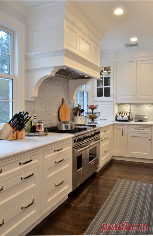 Traditional Kitchen with Storage Ideas - Home Bunch - An Interior Design & Luxury Homes Blog