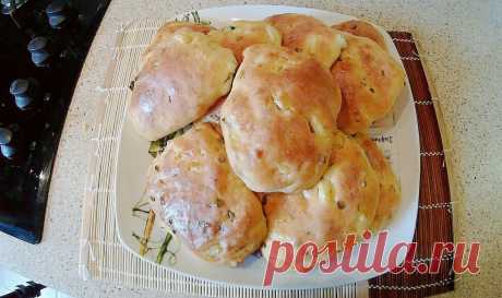 Ленивые пирожки с яйцами и зеленым луком