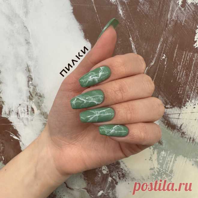 Зелёный – хит сезона! Идеи маникюра на весну для тех, кто хочет быть в тренде | ПИЛКИ | Дзен