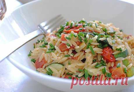 Рис с обжаренными овощами