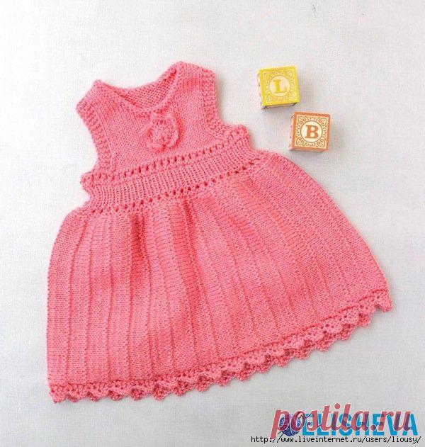 Платье для девочки на 12, 18 и 24 месяца вязаное спицами