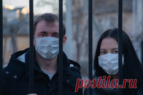 Доктор медицинских наук разоблачил 19 мифов о коронавирусе. Оказывается, люди усложнили себе жизнь Что правда, а что выдумка о коронавирусе, расскажет инфекционист, доктор медицинских наук и «Лучший доктор» 2017-2018 годов Фахим Юнус.