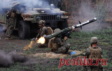 В США сообщили о выделении Украине пакета военной помощи на сумму $500 млн. В него войдут среди прочего противотанковые ракетные комплексы Javelin, боевые машины пехоты Bradley и бронемашины Stryker