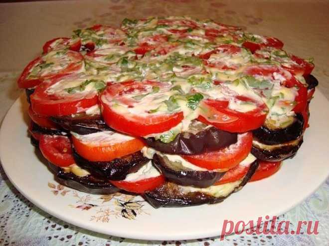 Торт из баклажан с помидорами