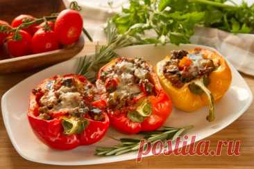 Перцы, фаршированные булгуром и тыквой