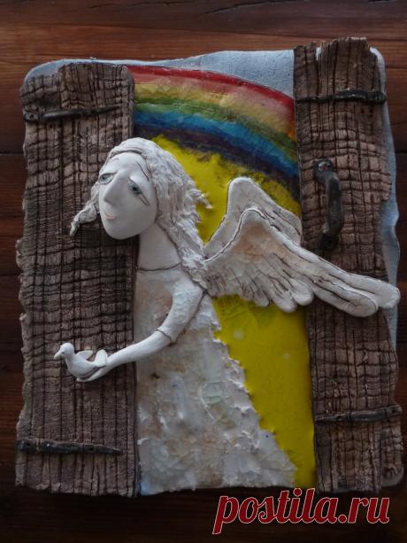 Панно "Двери. Ангел. Птица", 35х30 см
(фаянс, глазури и соли)