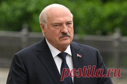 Лукашенко рассказал о рубеже обороны вокруг Москвы во время мятежа. Вокруг Москвы 24 июня, в день мятежа, был выстроен рубеж обороны. Об этом заявил президент Белоруссии Александр Лукашенко. По его словам, он торопился завершить переговоры, так как опасался, что если бойцы частной военной компании «Группа Вагнера» дойдут до рубежа обороны, то прольется кровь.