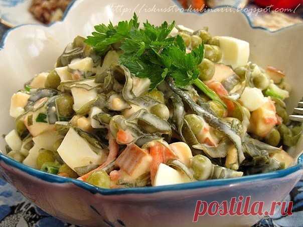 Салат с морской капустой (очень вкусный!)