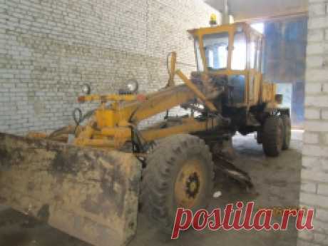 Аренда спецтехники: Грейдер ДЗ 180, г.Тюмень (Тюменская обл. и Ханты-Мансийский АО)