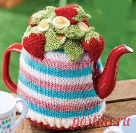Грелка для чайника «Земляничная поляна» | DAMские PALьчики. ru