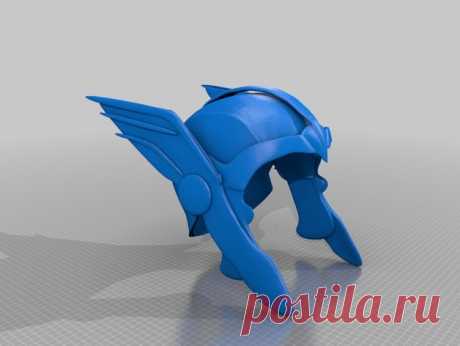 Thor Ragnarok Helmet V1 by Jace1969 An old Pepakura file from Pepakura.com that I'd been meaning to upload for some time.
Recently inspired by Killonious's very well rendered model found over here ; )https://www.thingiverse.com/thing:2290282
Will need splitting up and as always check the sizing suits your needs, Cheers Jace