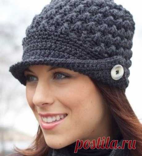 Красивое вязание | Женская фуражка с козырьком