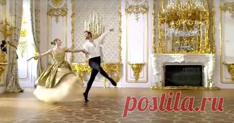 Грациозный вальс под музыку Шостаковича. Поёт Демис Руссос.