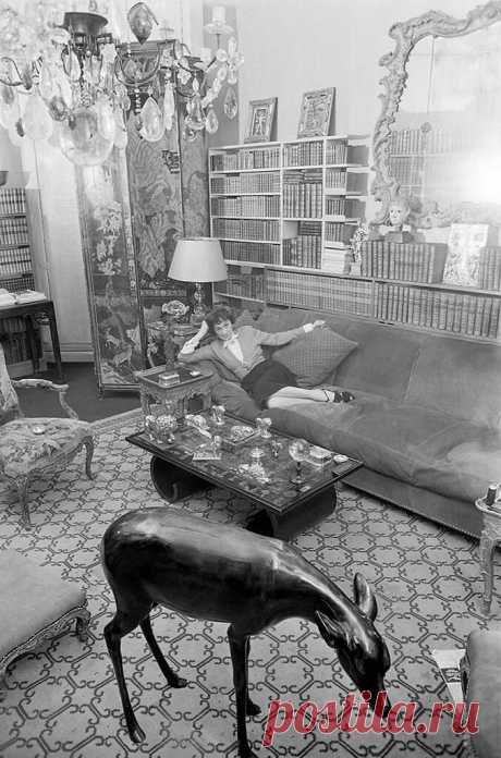 Coco Chanel-by-Willy-Rizzo | © Pleasurephoto