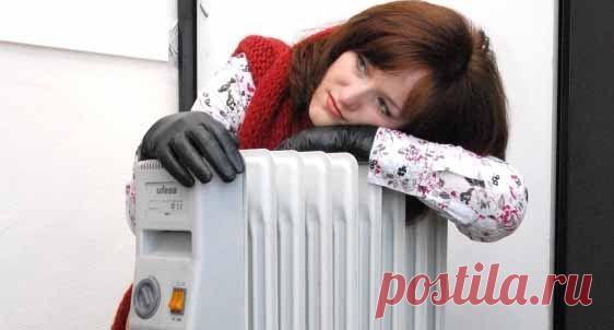 11 полезных советов как сэкономить на отоплении :
1. Укоротите шторы и занавески.
Шторы и занавески создают барьер для проникновения тепла от батарей в комнату.  Батареи работают, а вам  холодно. Чтобы не тратить деньги зря, просто повесьте зимой такие шторы, которые будут длиной чуть ниже подоконника.