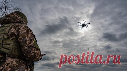 ВСУ убивали дронами уходящих из Красноармейска мирных жителей. Командир роты 30-й мотострелковой бригады Дорошев Геннадий заявил, что украинские оккупанты убивали с помощью беспилотников мирных граждан, пытающихся уехать из Красноармейска. Читать далее