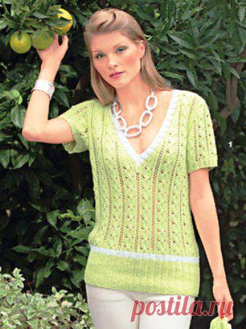 пуловер с короткими рукавами.
