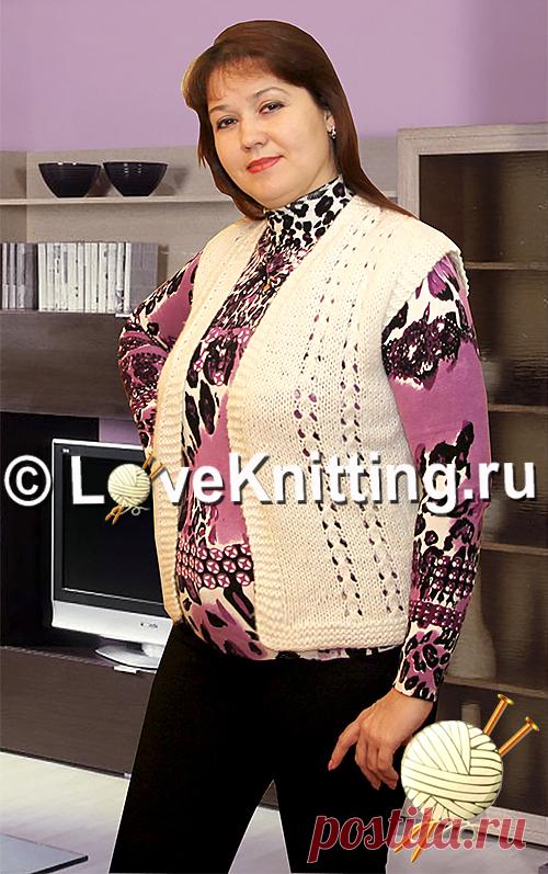 Жилет для начинающих 
Жилет — это очень удобная и практичная вещь в гардеробе женщины. Он прекрасно дополнит ваш повседневный образ.
 Размер: XL
ВАМ ПОНАДОБИТСЯ

190 г белой пряжи (51% акрила, 4% шерсти, 85 м/50 г);
спицы…