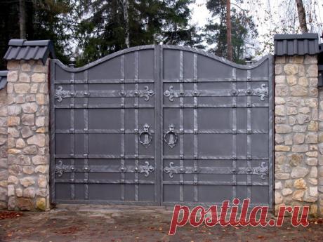 Кованые ворота заказать в Оренбурге | Художественная ковка изделий из металла - компания Артковка г. Оренбург ( мебель, ворота, заборы, люстры, теплицы, фонари )