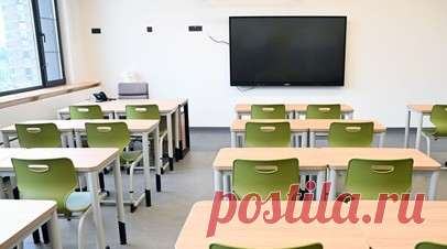 Психолог Трубачёва посоветовала научить ребёнка технике самопомощи. Психолог Городского психолого-педагогического центра Департамента образования и науки Москвы Светлана Трубачёва рассказала о способах помочь ребёнку адаптироваться в новой школе. Читать далее