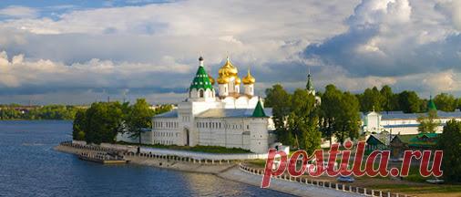 Свято-Троицкий Ипатьевский монастырь в Костроме