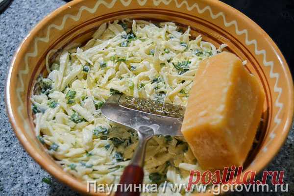 Капустный салат с сыром 



С таким капустным салатом первого, второго и компота уже не надо, он очень сытный.




капуста - 1/4 вилка; яйцо (вареное) - 3 шт.; укроп - 1 небольшой пучок; зеленый лук 7-8 перьев; твердый сыр -…