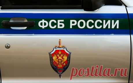 Появилось немало информации по убийству Даши Дугиной. ФСБ трудилась не покладая руки и установила:  Выпускайте Z Кракена! ➖Личность участника украинской диверсионно-террористической группы, готовившего убийство – некто Цыганенко Богдан Петрович 1978 года рождения ➖Он приехал в Россию через Эстонию 30 июля и уехал за день до убийства ➖Мужчина обеспечил Вовк поддельными автомобильными номерами и документами на имя реально существующей гражданки Казахстана Юлии Зайко ➖Они соб...