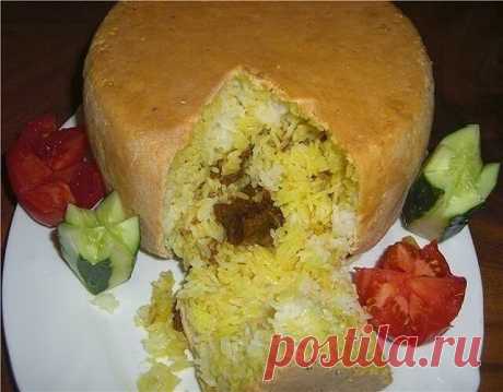 Поклонники азербайджанской кухни, ликуйте! Плов в бочонке из теста. Вкус потрясающий!