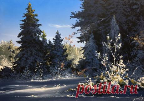 Чародейкою Зимою околдован, лес стоит... Современный художник Юшкевич Виктор Николаевич - мастер пейзажной живописи. В лесу волшебном я брожу,
По тропкам белым и пушистым.
Я в сказку ту сейчас вхожу,
Мне кажется, что это - близко.
Здесь все покрыто серебром,
И лес, и небо, и поляны.
Мороз рисует кружева
На ветках, на стволах, на склонах.
Все это сказочно, чудесно,
Снежинками все украшено.
А ветер бродит где-то там,
Но не пугает, а лишь радует.