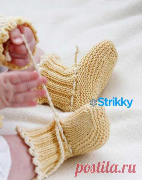 Пинетки «Honey Suckle» от Drop Design, вязаные спицами | Strikky.ru