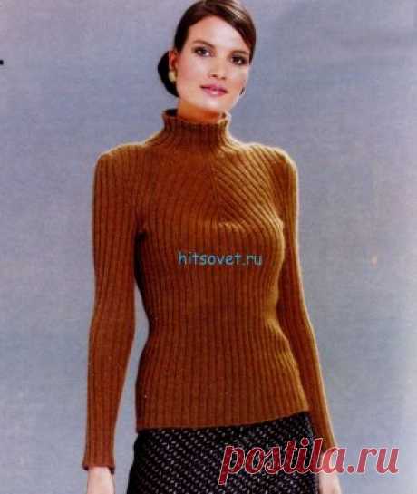 Вязание женского свитера с диагональным узором - Хитсовет Вязание женского свитера с диагональным узором. Стильный женский свитер с бесплатным описанием вязания. Вам потребуется: 250 (300; 300; 350; 400) г пряжи Highland Alpaca (50% альпака, 50% шерсть, 50 г/250 м) № 07304 коричневого цвета. Спицы и круговые спицы № 3,5-4 с тросиком длиной 40 см.