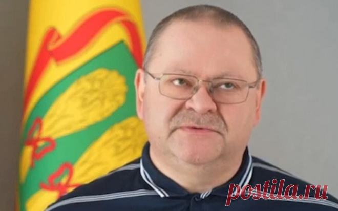 Губернатор рассказал детали об атаке дронов на предприятие в Пензе. Предприятие в Заводском районе Пензы было атаковано девятью украинскими беспилотниками, после чего возник пожар, рассказал пензенский губернатор Олег Мельниченко в обращении к жителям региона.