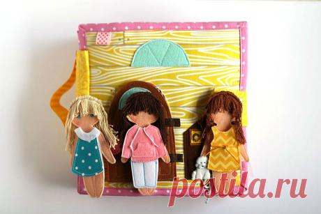 TomToy : Evie's dollhouse