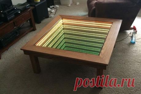 Стол с эффектом бесконечности (2Diy) / Мебель /