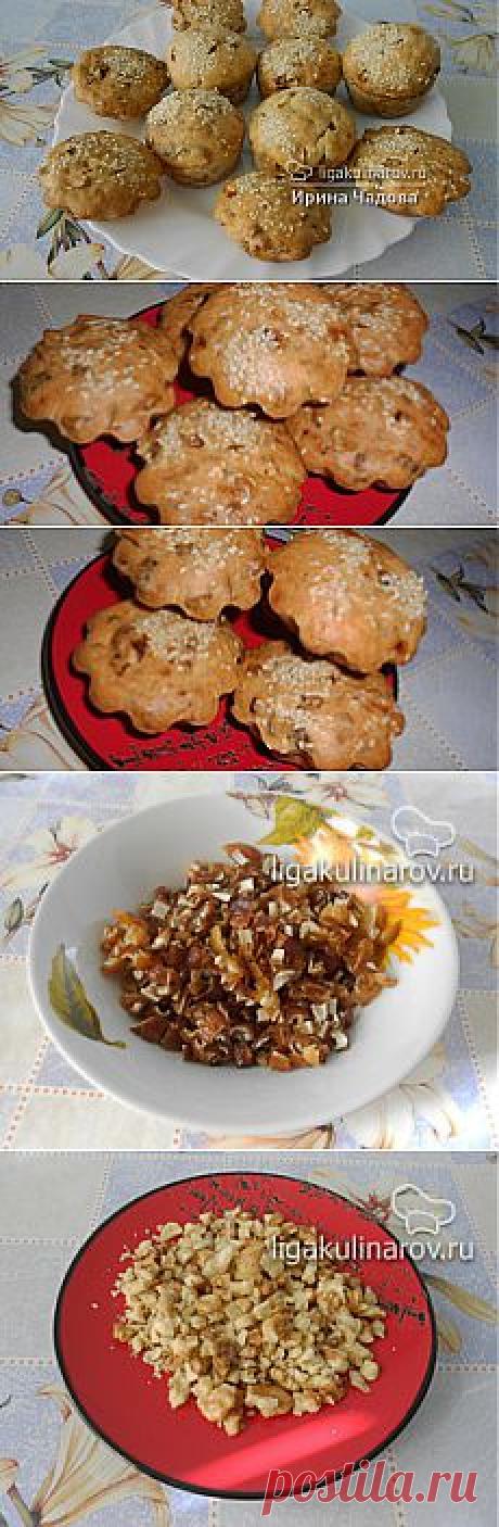 Кексы с орехами и финиками, рецепт пошаговый от Лиги Кулинаров. Рецепт кексов с орехами и финиками, рецепты Лиги Кулинаров.