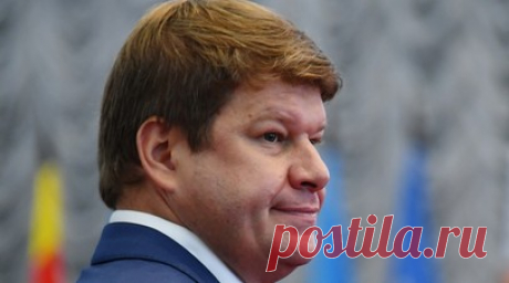 Губерниев назвал дураком польского шахматиста за отказ пожать руку россиянину. Комментатор Дмитрий Губерниев высказался об отказе польского шахматиста Ян‑Кшиштофа Дуды пожать руку россиянину Денису Хисматуллину на чемпионате мира по быстрым шахматам в Самарканде (Узбекистан). Читать далее