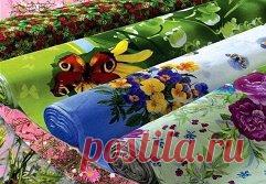 ВСЕМ ПОНЯТНО, ЧТО САМОМУ СШИТЬ КОМПЛЕКТ ПОСТЕЛЬНОГО БЕЛЬЯ БУДЕТ НАМНОГО ДЕШЕВЛЕ, ЧЕМ КУПИТЬ ГОТОВЫЙ.
Но мало кто знает, что это еще достаточно и просто. А так как мы девушки хозяйственные и экономные, то будем шить постельное белье сами.
Приведу стандартные размеры постельных комплектов:
Полуторный комплект постельного белья
Полуторное постельное белье состоит из пододеяльника, простыни и одной или двух наволочек.
Размеры 1.5 спального комплекта:
Пододеяльник: 160х220 см или140х210, 150х210,