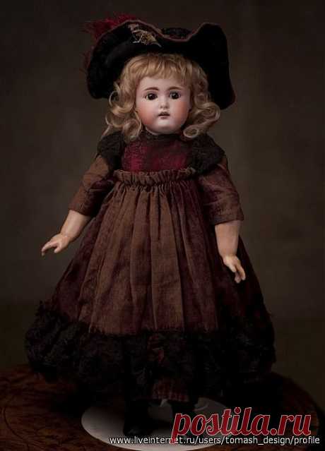 Антикварные куклы ..