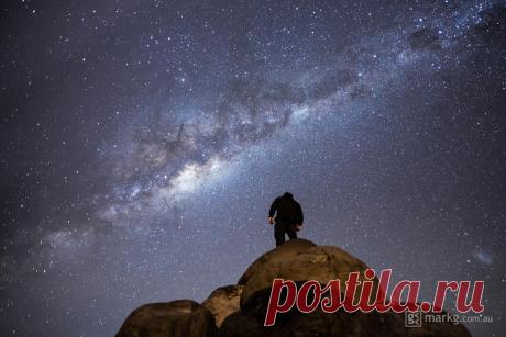 500px / Star Gazing In Solitude by Mark Gee