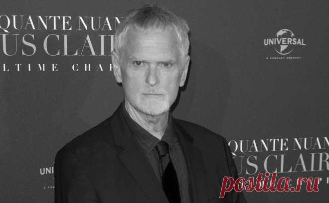 Умер режиссер сиквелов «Пятидесяти оттенков серого» Джеймс Фоули. Режиссер Джеймс Фоули, снявший сиквелы фильма «Пятьдесят оттенков серого» и несколько эпизодов сериала «Карточный домик», умер в возрасте 71 года, сообщил The Hollywood Reporter.