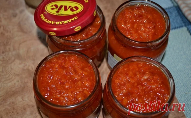 Острая приправа без уксуса и варки. Всегда делаю на зиму Вкусная, остренькая и очень ароматная приправа из овощей, которая подойдет к любым...