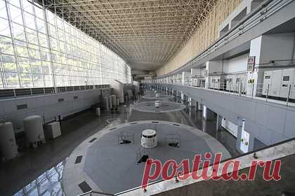 На Южном Урале начнут готовить экскурсоводов промышленного туризма. На Южном Урале начнется подготовка экскурсоводов промышленного туризма. На базе Магнитогорского металлургического комбината (ММК) открылся уникальный центр, в котором будут готовить экскурсоводов по промышленному туризму. В рамках обучения российские специалисты смогут повысить квалификацию и получить сертификат.