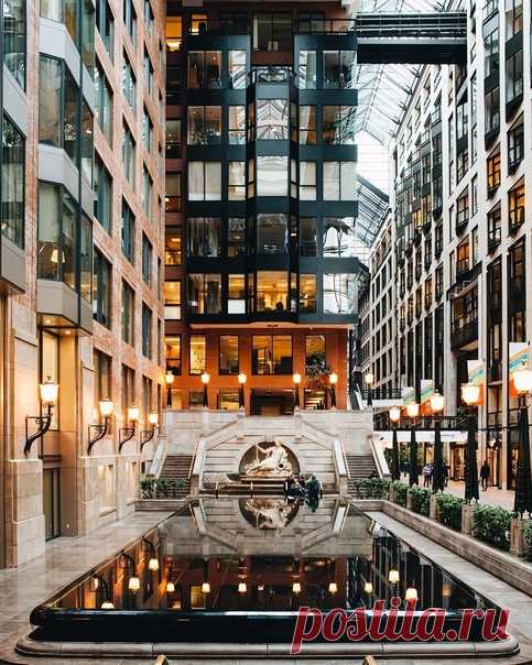 Монреаль, Канада