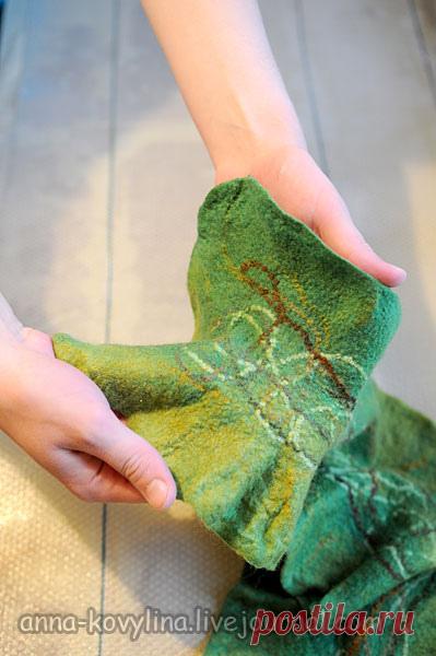 Мастер-класс по валянию капустного шарфика (шарфа с воланами).