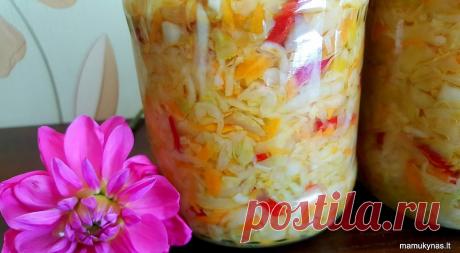 Nekaitinta kopūstų mišrainė (tinkama žiemai) - nuostabus garnyras garantuotas! Nekaitinta kopūstų mišrainė (tinkama žiemai) - nuostabus garnyras garantuotas! - labai gardus patiekalas, kurį nesunkiai pasigaminsite pagal pateiktą receptą šioje svetainėje. Daug gerų ir išbandytų receptų vienoje vietoje, kuriuos tiesiog privalote išmėginti!